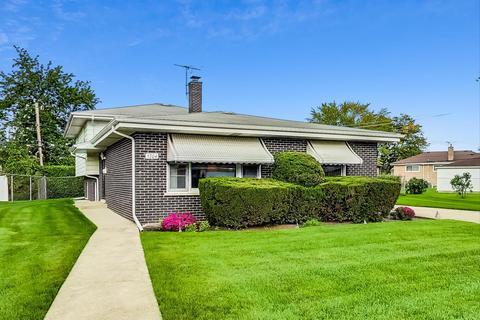 5704 Rose Ct, Berkeley, IL 60163 photo 1