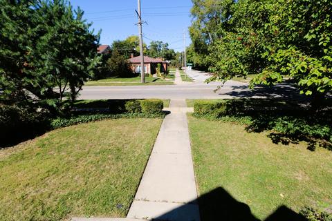 1507 E Oakland Ave, Bloomington, IL 61701 photo 14