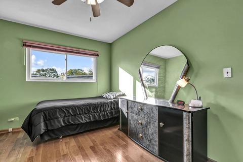 8913 Lyons St, Des Plaines, IL 60016 photo 14