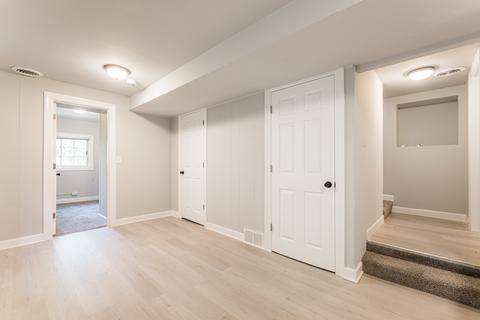 248 S Michigan St, Elgin, IL 60120 photo 12