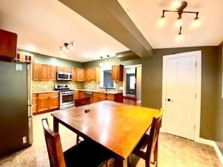 233 E William St, Bement, IL 61813 photo 20