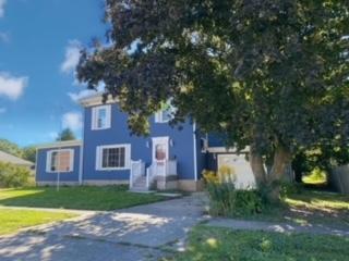 233 E William St, Bement, IL 61813 photo 2