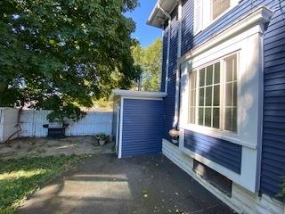 233 E William St, Bement, IL 61813 photo 9