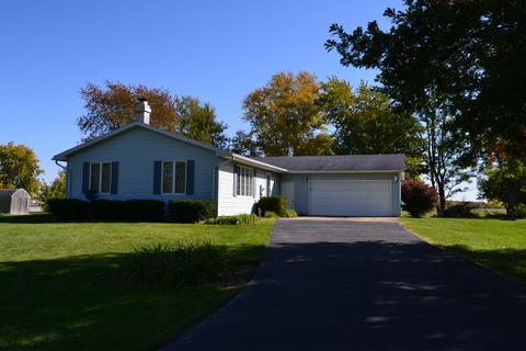 420 Paris St, Dewitt, IL 61735 photo 1