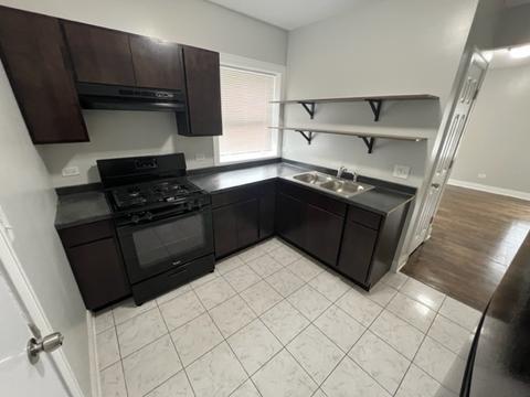 551 E 89th St, Chicago, IL 60619 photo 4