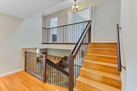 5214 W Devon Ave, Chicago, IL 60646 photo 23