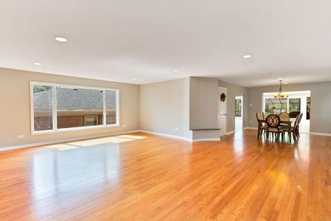 5214 W Devon Ave, Chicago, IL 60646 photo 20