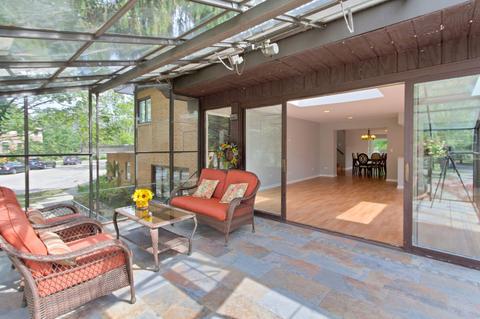 5214 W Devon Ave, Chicago, IL 60646 photo 10