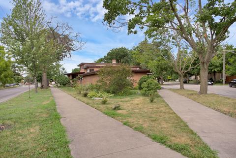 5214 W Devon Ave, Chicago, IL 60646 photo 7