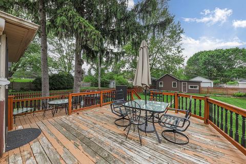 626 E 4th Ave, Naperville, IL 60540 photo 2
