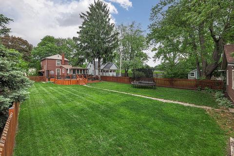 626 E 4th Ave, Naperville, IL 60540 photo 8