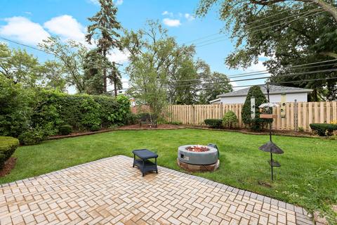 2543 Pick Dr, Glenview, IL 60025 photo 18