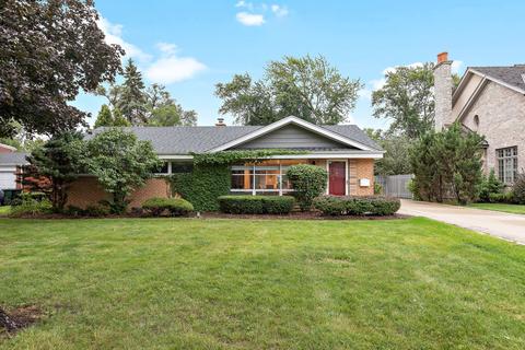 2543 Pick Dr, Glenview, IL 60025 photo 1