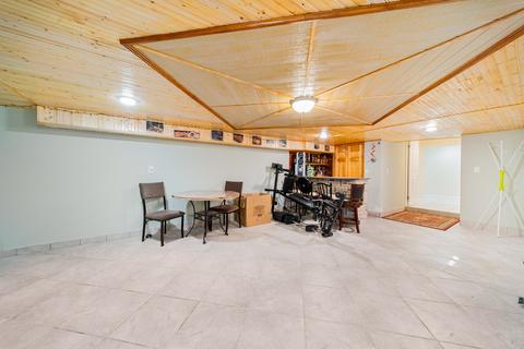 2068 Birch St, Des Plaines, IL 60018 photo 25