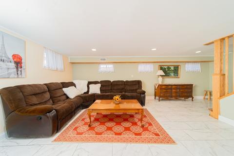 2068 Birch St, Des Plaines, IL 60018 photo 27