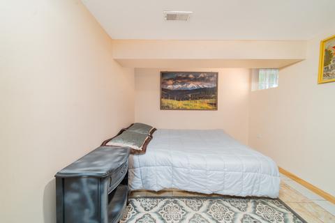 2068 Birch St, Des Plaines, IL 60018 photo 29