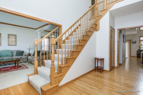 15207 Eyre Cir, Plainfield, IL 60544 photo 3