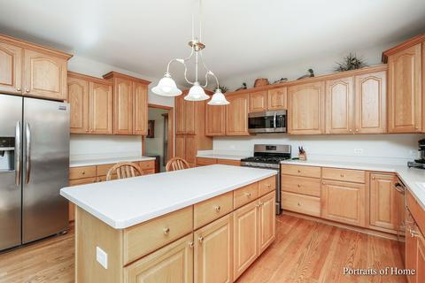 15207 Eyre Cir, Plainfield, IL 60544 photo 10