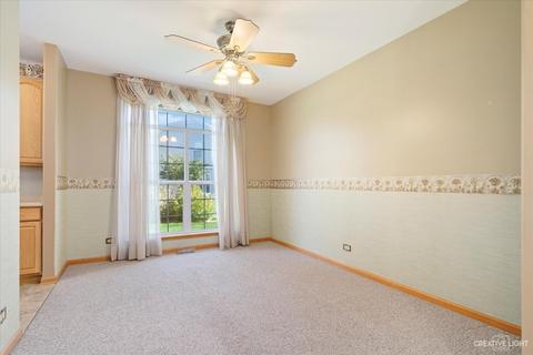 559 Sumac Dr, Aurora, IL 60506 photo 9