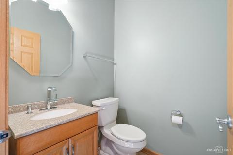 559 Sumac Dr, Aurora, IL 60506 photo 17