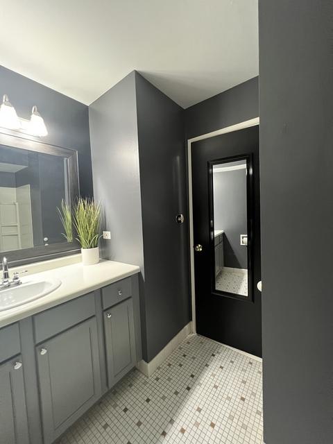 1500 Robin Cir #107, Hoffman Estates, IL 60169 photo 11