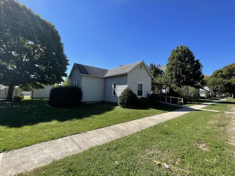 310 E Griggs St, Mansfield, IL 61854 photo 1