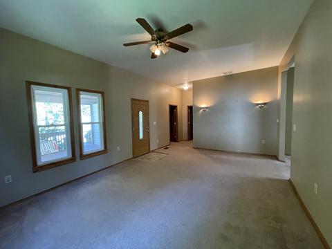 310 E Griggs St, Mansfield, IL 61854 photo 8