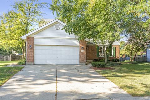 505 Cimarron West Dr, Aurora, IL 60504 photo 1