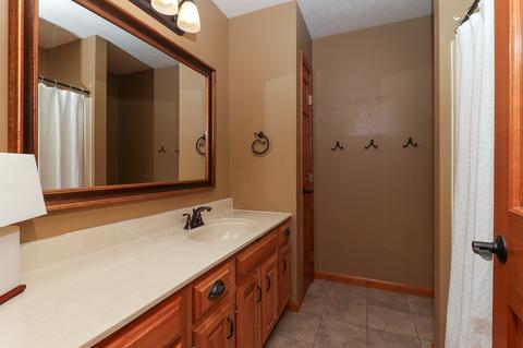 2 Red Stone Ct, Bloomington, IL 61704 photo 32
