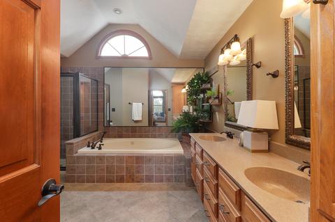 2 Red Stone Ct, Bloomington, IL 61704 photo 27