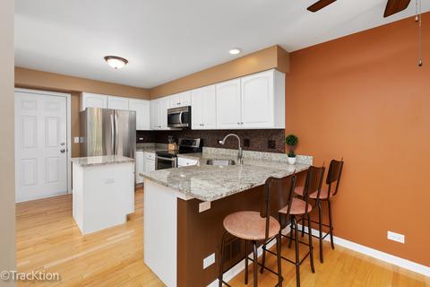1250 Horseshoe Ln, Bartlett, IL 60103 photo 5