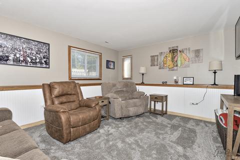3905 Maple Ave, Mchenry, IL 60050 photo 17