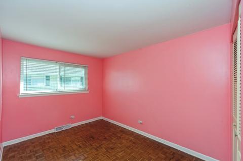 831 Valley Stream Dr #A, Wheeling, IL 60090 photo 8