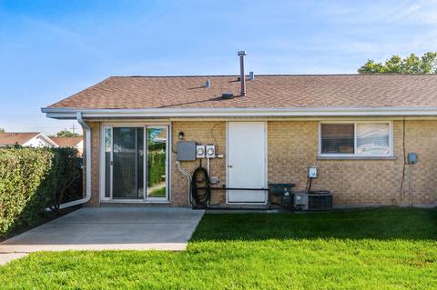 831 Valley Stream Dr #A, Wheeling, IL 60090 photo 10