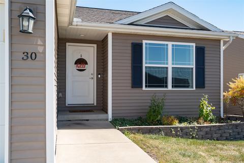 30 Winding Way, Bloomington, IL 61704 photo 2