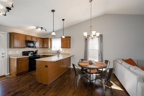 30 Winding Way, Bloomington, IL 61704 photo 7