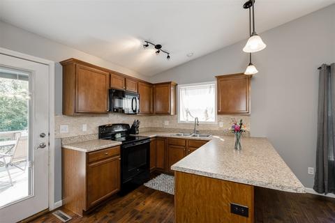 30 Winding Way, Bloomington, IL 61704 photo 9