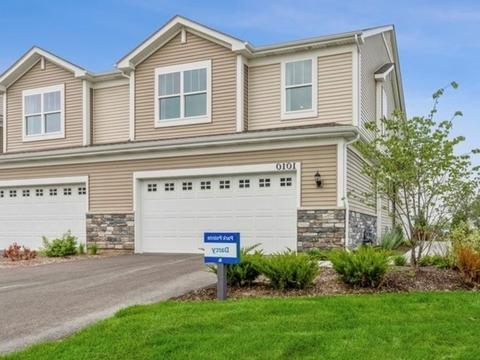2684 Martini St #1806, Mundelein, IL 60060