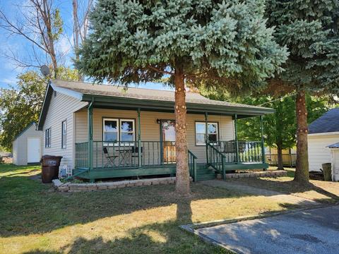 520 Hodges St, Beecher, IL 60401 photo 1