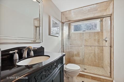 1141 Midwest Ln, Wheaton, IL 60189 photo 20