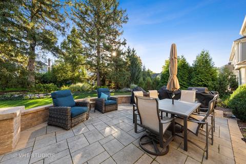 1141 Midwest Ln, Wheaton, IL 60189 photo 5