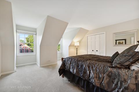 1141 Midwest Ln, Wheaton, IL 60189 photo 25
