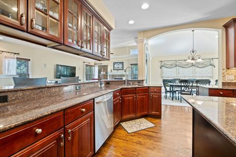 965 Riverstone Dr, Aurora, IL 60502 photo 17