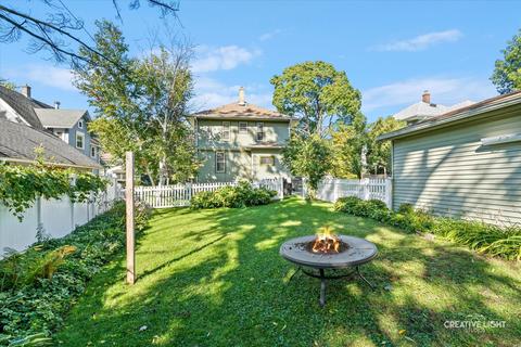 49 N Commonwealth Ave, Elgin, IL 60123 photo 4