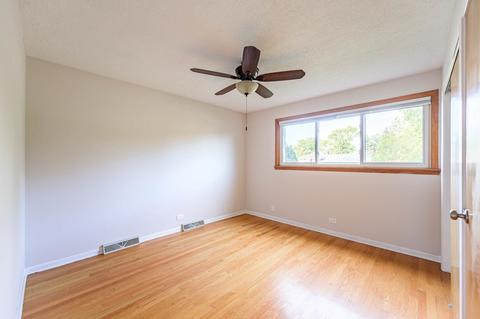 637 Neva Ave, Addison, IL 60101 photo 4