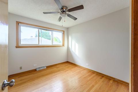 637 Neva Ave, Addison, IL 60101 photo 5