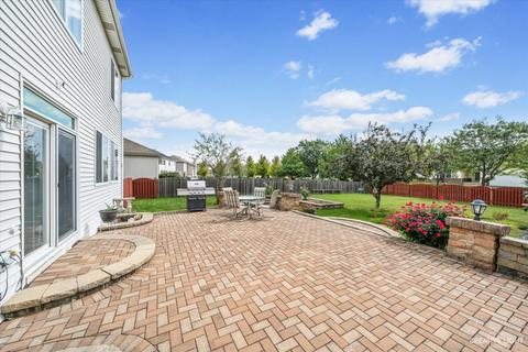 2971 Thunderbird Ct W, Aurora, IL 60503 photo 32
