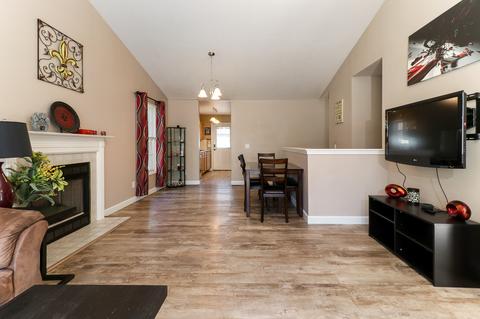 910 Bull St, Normal, IL 61761 photo 4