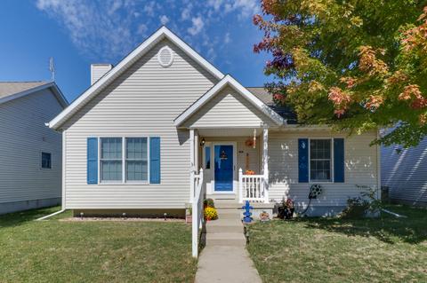 910 Bull St, Normal, IL 61761 photo 1