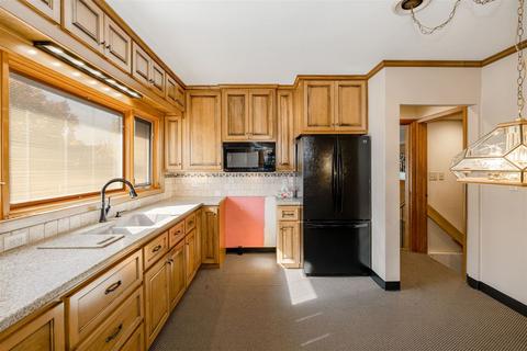 109 W 4th St, Long Point, IL 61333 photo 5